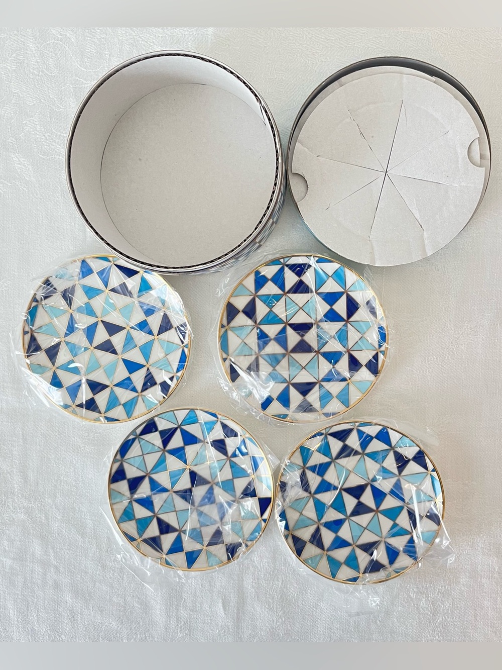 Jonathan Adler NWT Sorrento Blue and White Geometric Coaster Set of Four - Picture 6 of 13